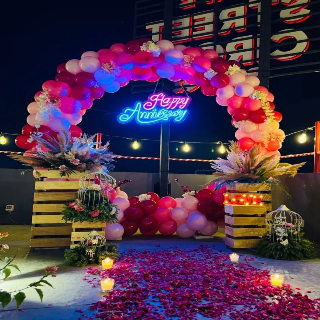 Anniversary Decorations Noida