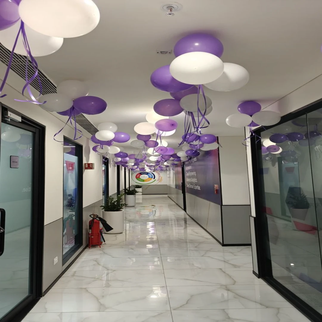 office balloon decoration Noida